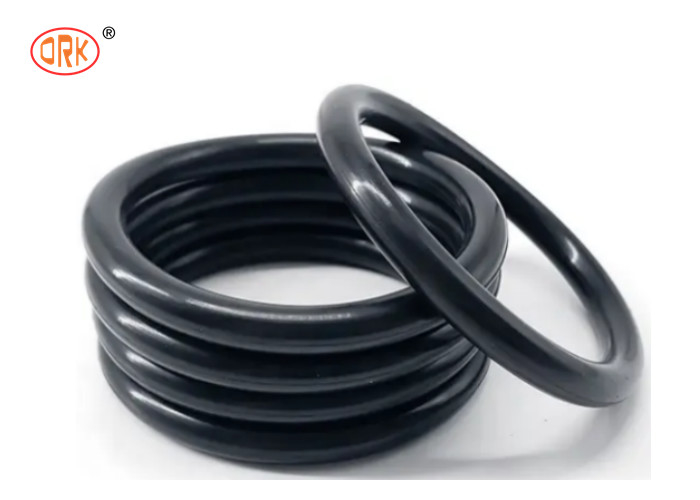 70 Rentang Kekerasan NBR Karet O-Ring Warna Hitam untuk penyegelan yang unggul di industri apa pun