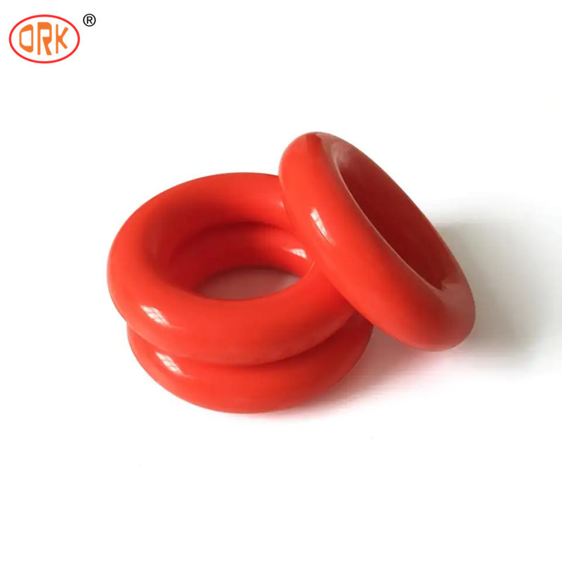 Hitam Merah Lembut O Cincin Tahan Korosi Suhu Neopren CR Karet Pipa Gasket