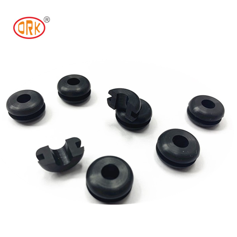 Black CR Automotive Rubber Seals Neoprene Grommet Rubber Seals Untuk Kabel Konektor